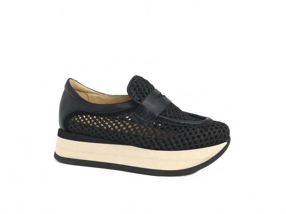 NEW SOFTWAVES women's caela platform slip-on shoe in black